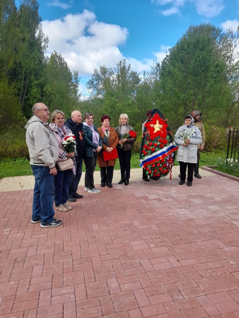 В преддверии торжественного празднования Дня Победы, на братском захоронении в СП &quot;Село Буднянский&quot; состоялся митинг памяти..