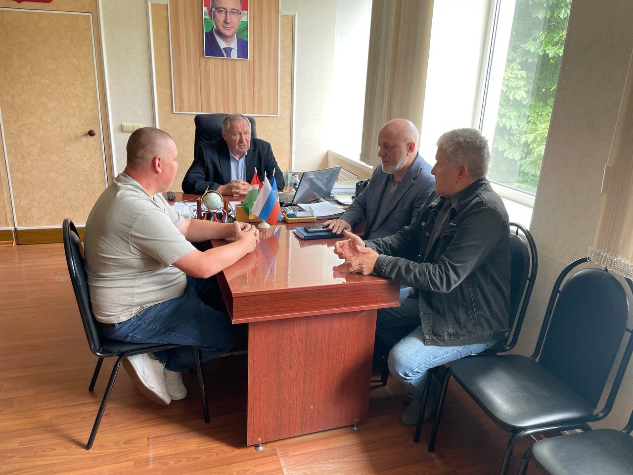 ✍🏻Сегодня Спас-Деменский район с рабочим визитом посетил Петрушин Юрий Николаевич — генеральный директор ГП «Калугаоблводоканал»..